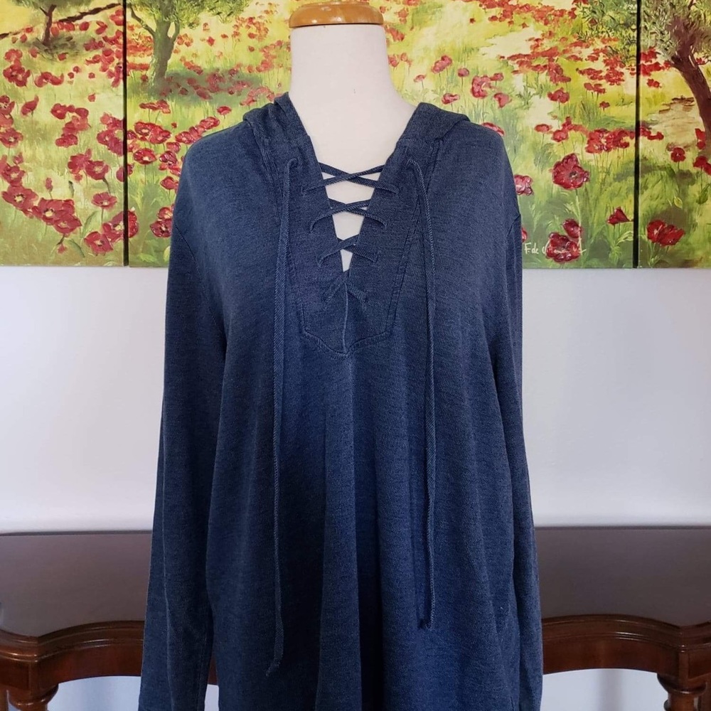 Cloth and Stone Hoodie - Picture 2 of 5